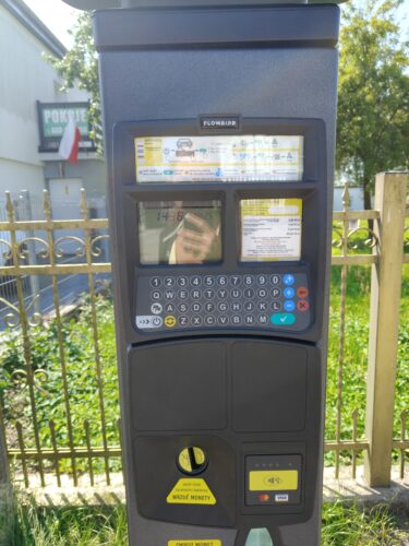 Parkometr i cennik parkowania w Grzybowie